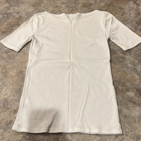 Top - Picture 2 of 2